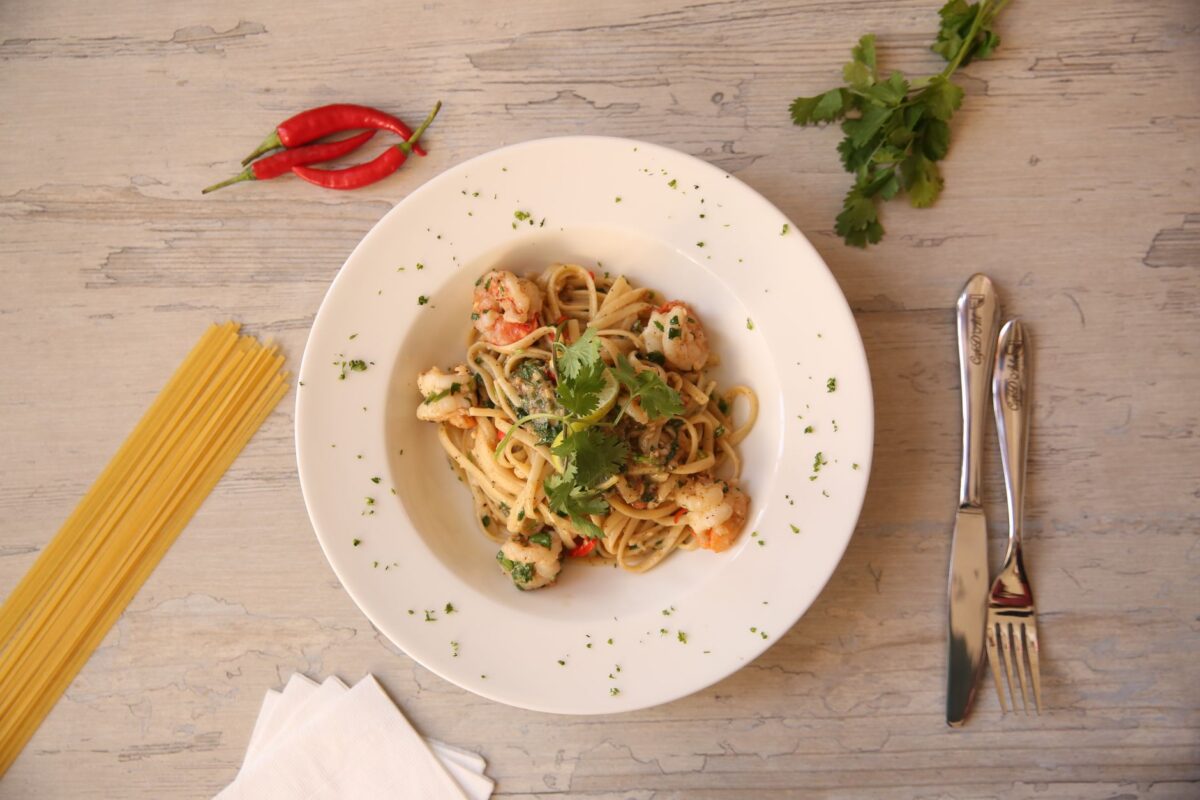 spaghettis sauce curry préparer